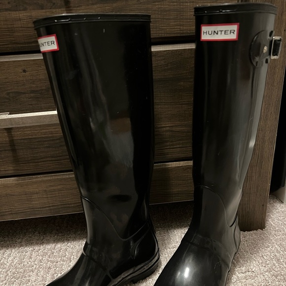 Tall Hunter Rain Boots - Picture 3 of 4